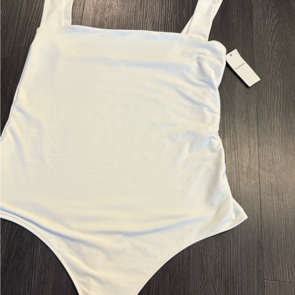 Abercrombie & Fitch XXL a&f soft collection white square neck bodysuit NWT